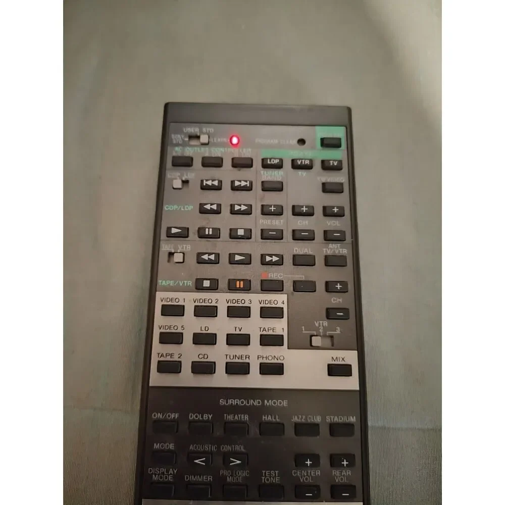 Sony RM-P650 Audio/Video Programmable Remote Control
